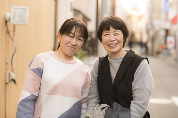 右が渡邊さん、左が赤沼さん、お二人とも神のように優しい方ですよ