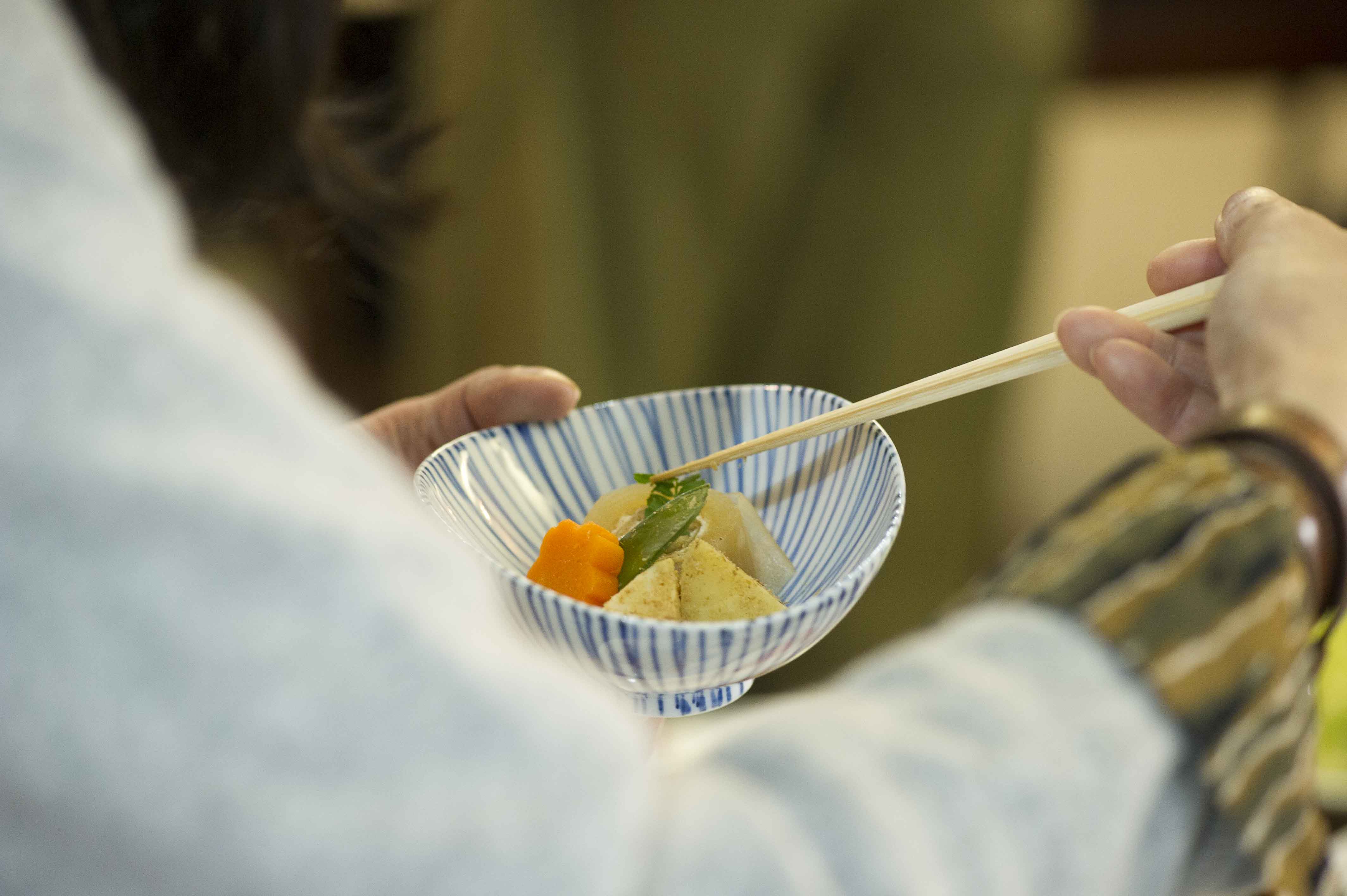 お料理と器がきまったら、盛り付けへ。