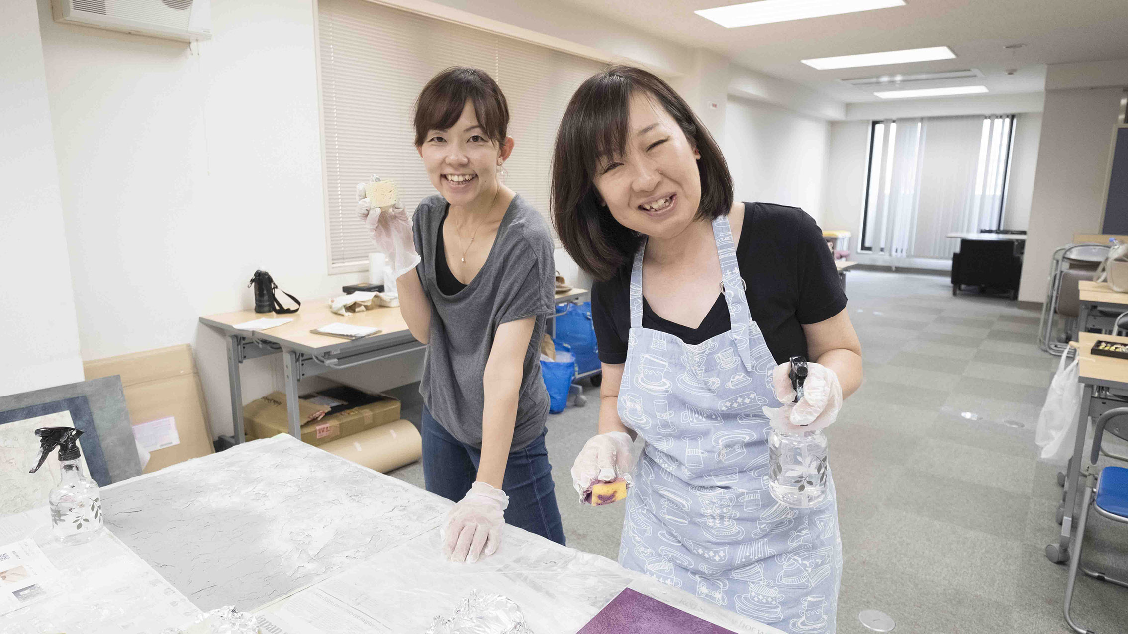 小坂先生と編集の綛谷さん